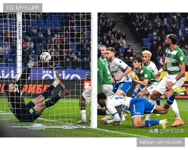 比利亚雷亚尔稳居第四，攻防平衡助力欧冠席位争夺